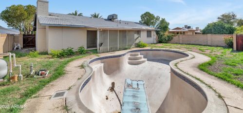 11250 33rd Ave, Phoenix AZ 85051-0631 exterior