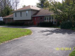 7149 Dralle Rd, Monee, IL 60449-9764