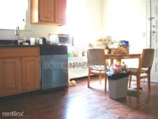 65 Hillside St, Boston MA  02120 exterior