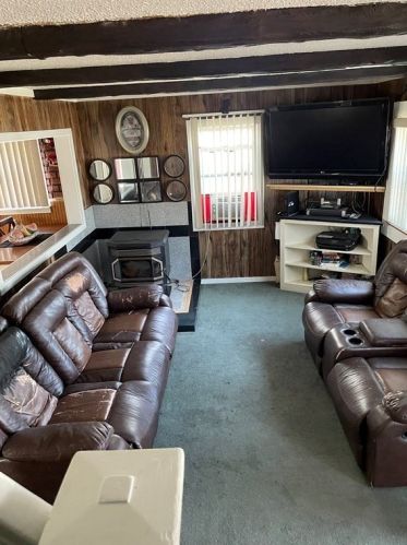 52 Pheland St, Springfield MA 01109-1318 exterior