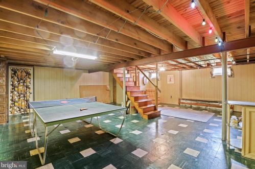 678 Allison Rd, Huntingdon Valley PA 19006-2905 exterior