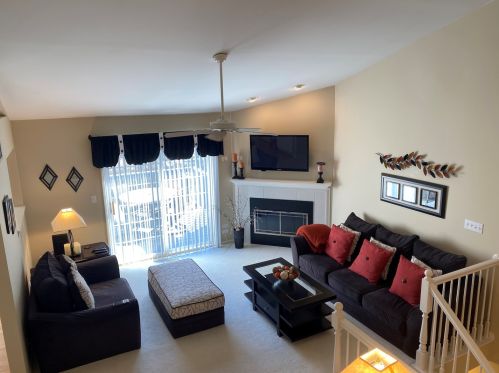 665 Barlina Rd, Bull Valley IL 60014-8451 exterior