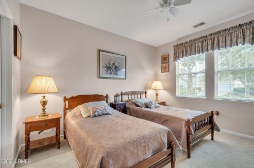 9 Graham Ct, Bluffton SC 29909-4435 exterior