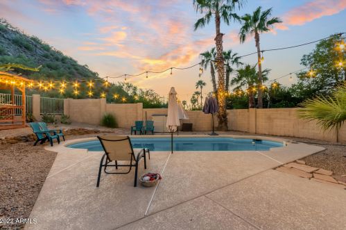 19640 19th Pl, Phoenix AZ  85024-1244 exterior