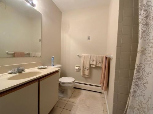 53 Columbus Ave, Providence RI  02911-2484 exterior