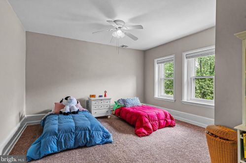 102 Chestnut Hill Ave, Philadelphia PA 19118-2715 exterior