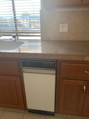 158 Cyn Rim Dr, Folsom CA 95630-2040 exterior