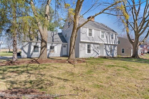 842 Andover Dr, Dewitt, MI 48820-9509