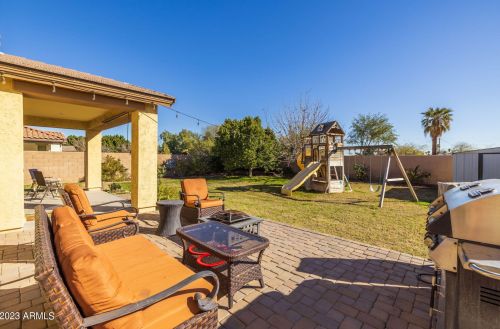 6917 19th Ln, Phoenix AZ  85041-6640 exterior