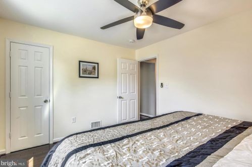 12409 Connecticut Ave, Silver Spring MD 20906-4305 exterior