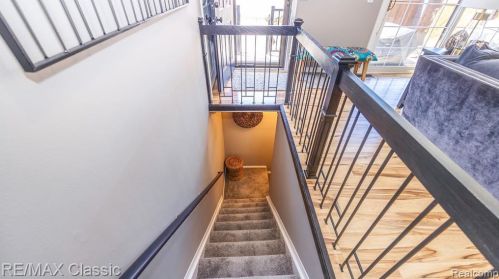 22158 Edgewater, Novi MI  48375-5014 exterior