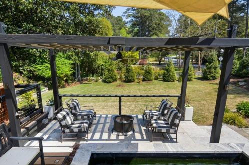 1078 Beech Hvn Rd, Atlanta GA 30324-3802 exterior