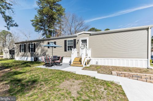 25 Hibiscus Pl, Jackson Twp, NJ 08527-3822