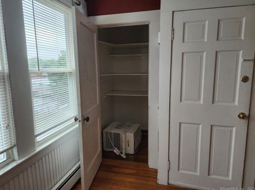 122 Lewis Blvd, Killingly CT 06239-1627 exterior