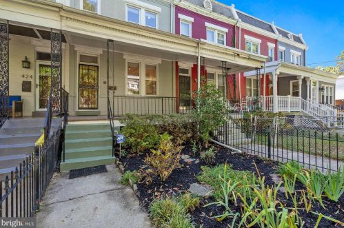 426 Shepherd St, Washington DC  20011-5944 exterior