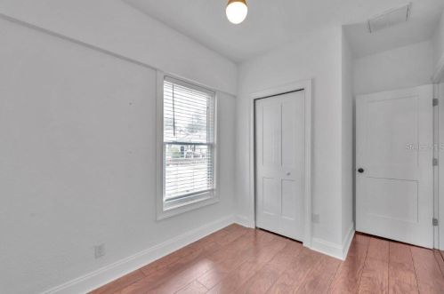 1306 18th Ave, Tampa FL 33605-2639 exterior