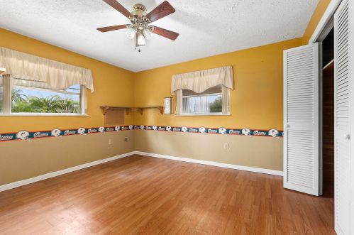 748 Oak St, Fort Pierce FL 34952-1341 exterior