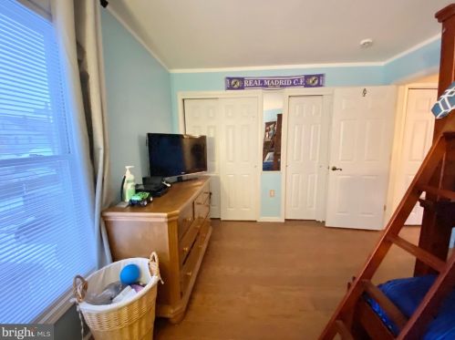 271 Ashmore Ave, Trenton NJ 08611-1322 exterior