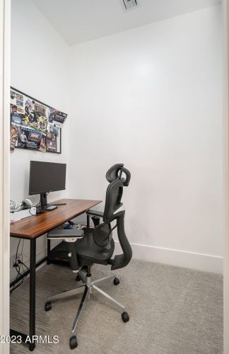 3302 51st St, Phoenix AZ  85018-6612 exterior