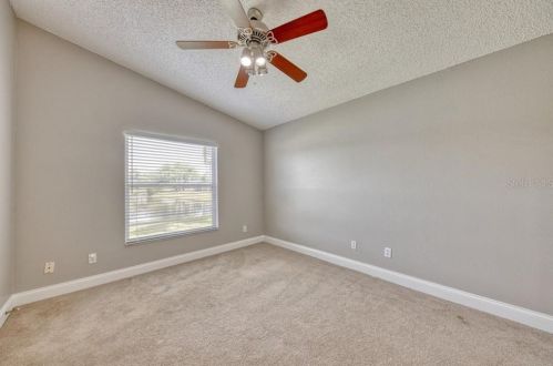 10041 Oasis Palm Dr, Tampa FL 33615-2779 exterior