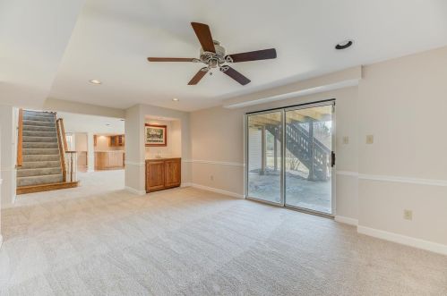 915 Delvin Dr, Saint Louis MO 63141-8830 exterior