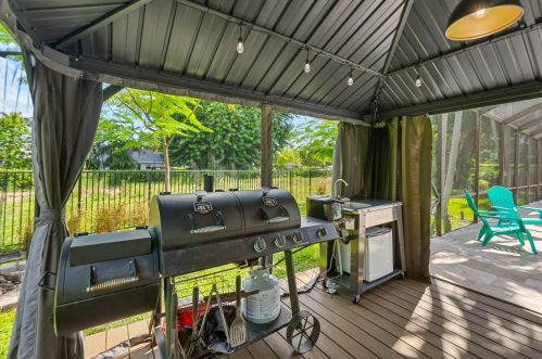 2700 41st St, Boca Raton FL  33434-5842 exterior