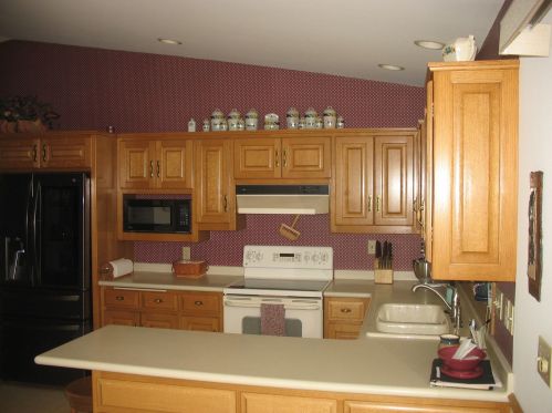 1900 Kellner St, Manitowoc, WI 54220-1555