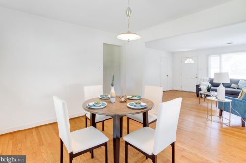 1002 Cliftonbrook Ln, Silver Spring MD 20905-3709 exterior