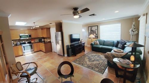 167 7 St, Naples FL 34102-6017 exterior