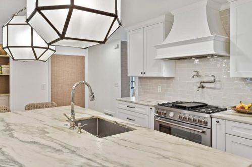 1856 Colland Dr, Atlanta GA 30318-2604 exterior