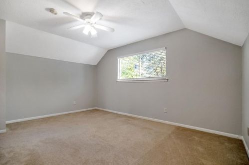 221 Normal Park Dr, Huntsville TX 77320-3438 exterior