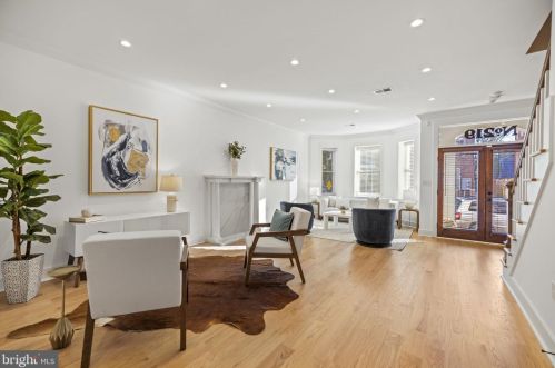 219 Morgan St, Washington DC  20001-1217 exterior