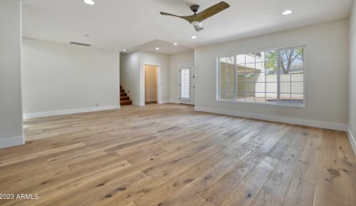 4956 Clarendon Ave, Phoenix AZ  85031-3141 exterior