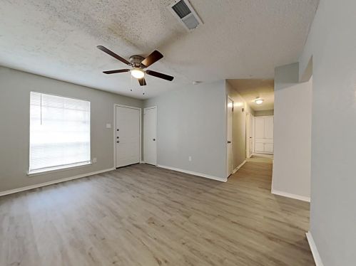 7315 Albert Williams Dr, Dallas TX  75241-4406 exterior