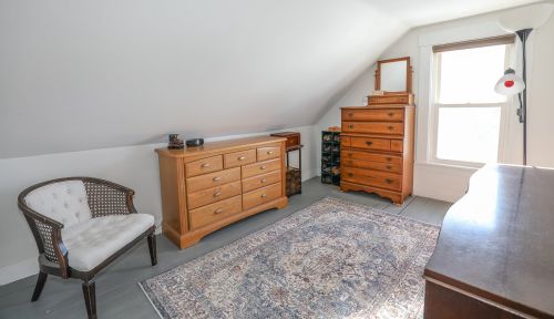 5 Perkins St, Concord NH 03301-4520 exterior