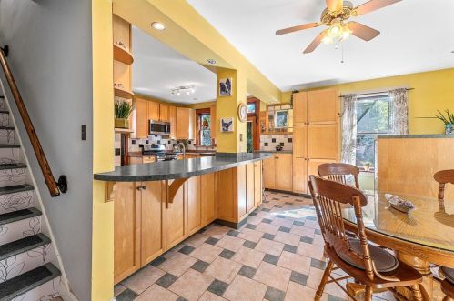 1032 Yale Ave, Saint Louis MO 63117-1823 exterior