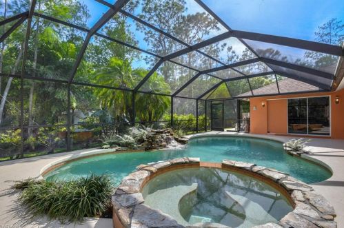 3380 3rd Ave, Naples, FL 34117-3018