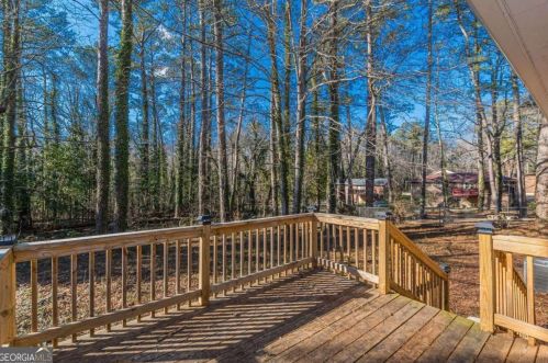 4335 Greenleaf Rd, Atlanta GA exterior