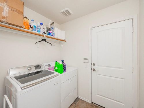 5629 Emma Thompson Way, Austin TX 78747-1711 exterior