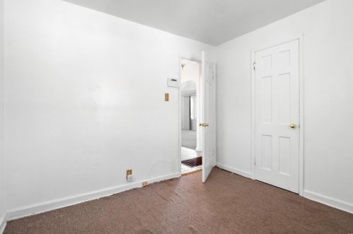 8115 Myrick St, Saint Louis MO 63134-2215 exterior