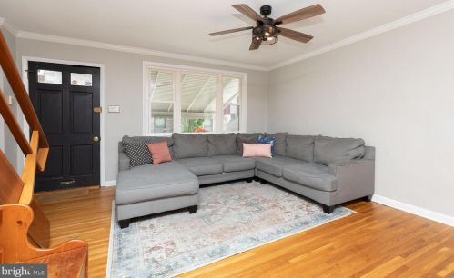 346 Krams Ave, Philadelphia PA 19128-4733 exterior