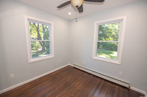 46 Luyster St, Huntington Station NY 11746-4421 exterior