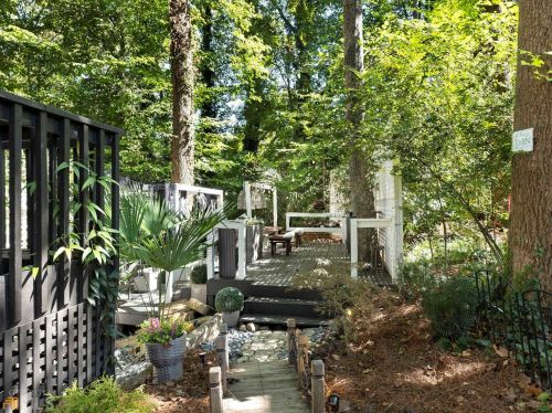 2671 Caldwell Rd, Atlanta GA exterior