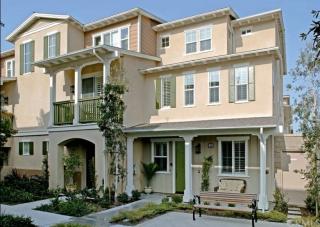 126 Liberty St, Tustin CA  92782-6515 exterior