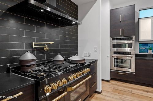 3120 Coolidge St, Phoenix AZ  85016-5033 exterior