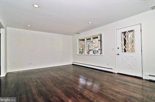 405 Conifer Dr, Lacey NJ  08731-1925 exterior