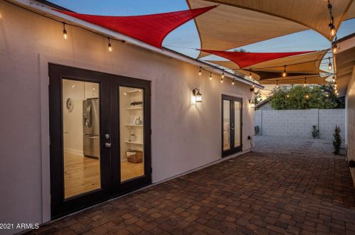 2621 10th St, Phoenix AZ  85006-1017 exterior