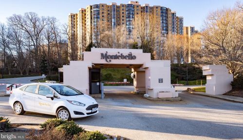 5904 Mount Eagle Dr, Alexandria VA  22303-2534 exterior