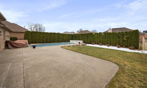 21462 Marina Cir, Macomb Township MI  48044-1323 exterior