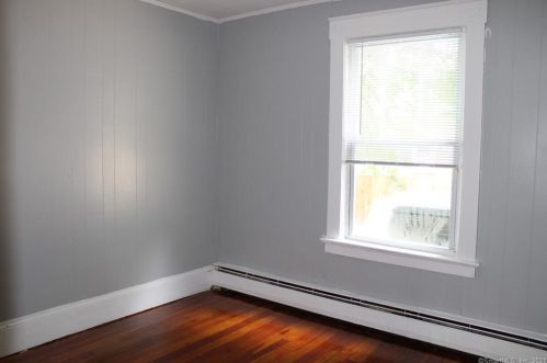 101 Belden St, New Britain CT 06051-2801 exterior